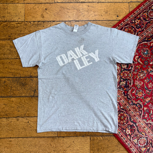 Vintage Oakley Grey Y2K Graphic T-Shirt - S
