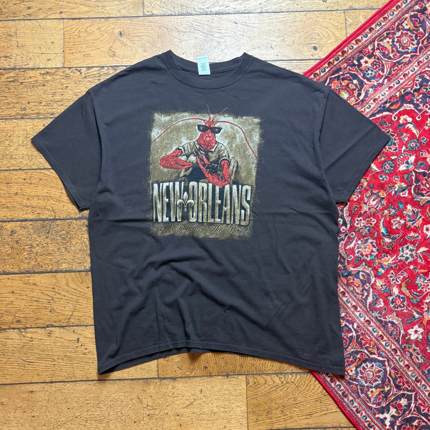 Vintage Funny Brown Lobster Graphic T-Shirt - XL