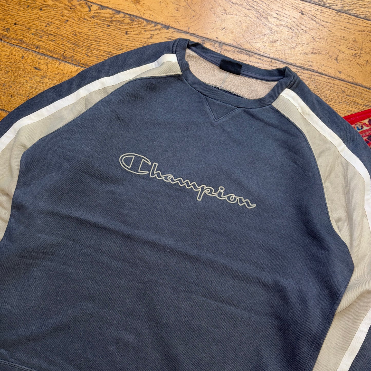 Vintage Champion Black Cream Embroidered Sweatshirt - XL