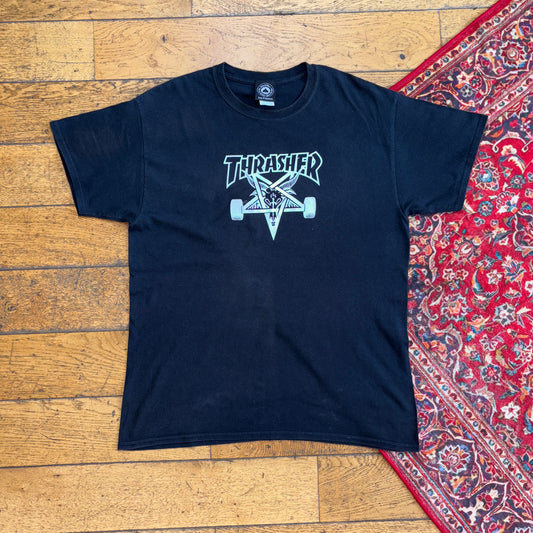 Vintage Thrasher Black Skate  Graphic T-Shirt - M