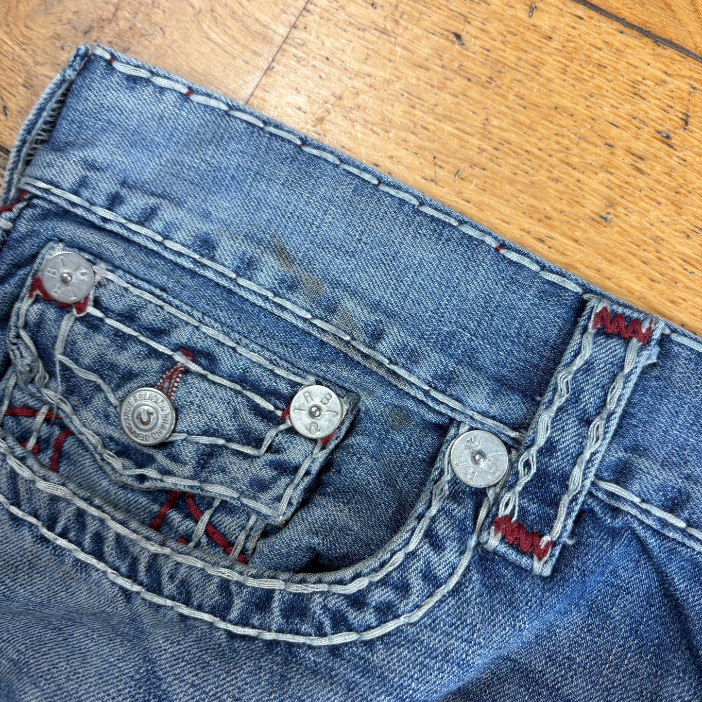 Vintage True Religion Blue Embroidered Y2K Shorts Jorts - 42