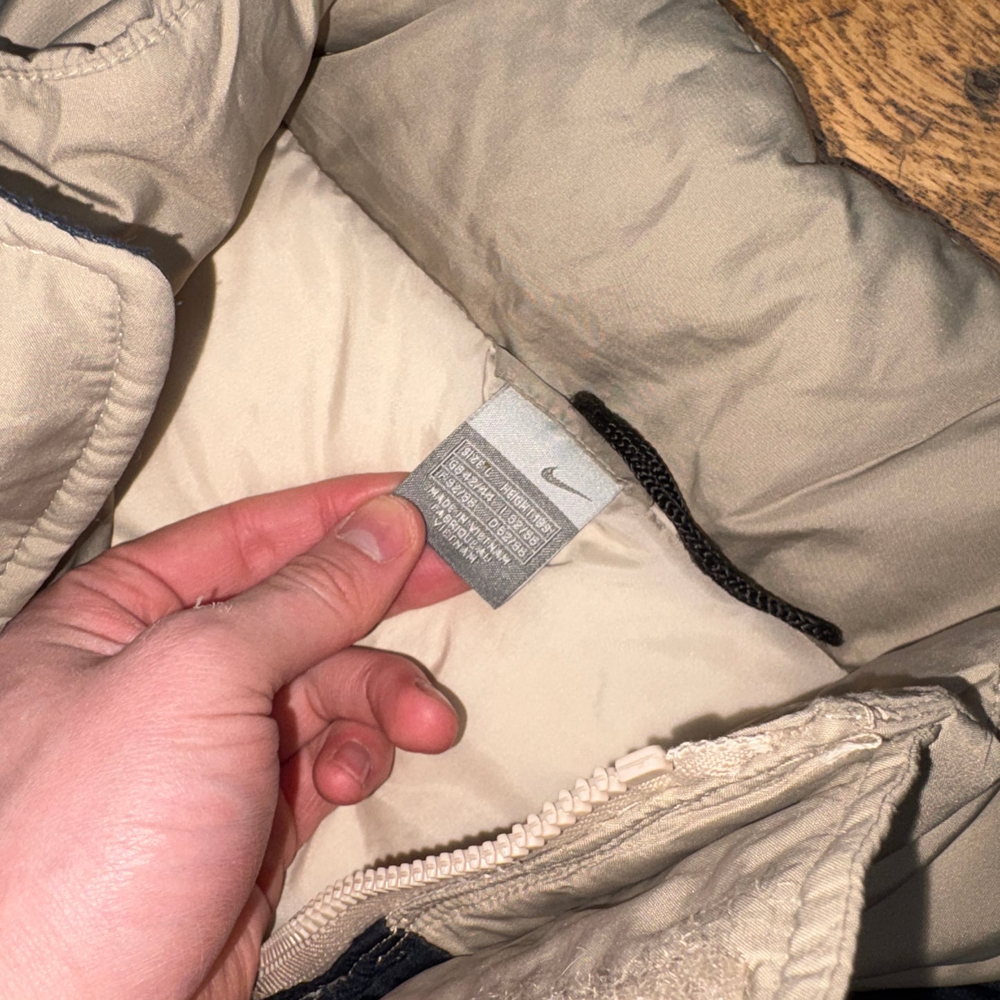 Vintage Nike Y2k 00s Grey Puffer Jacket - L