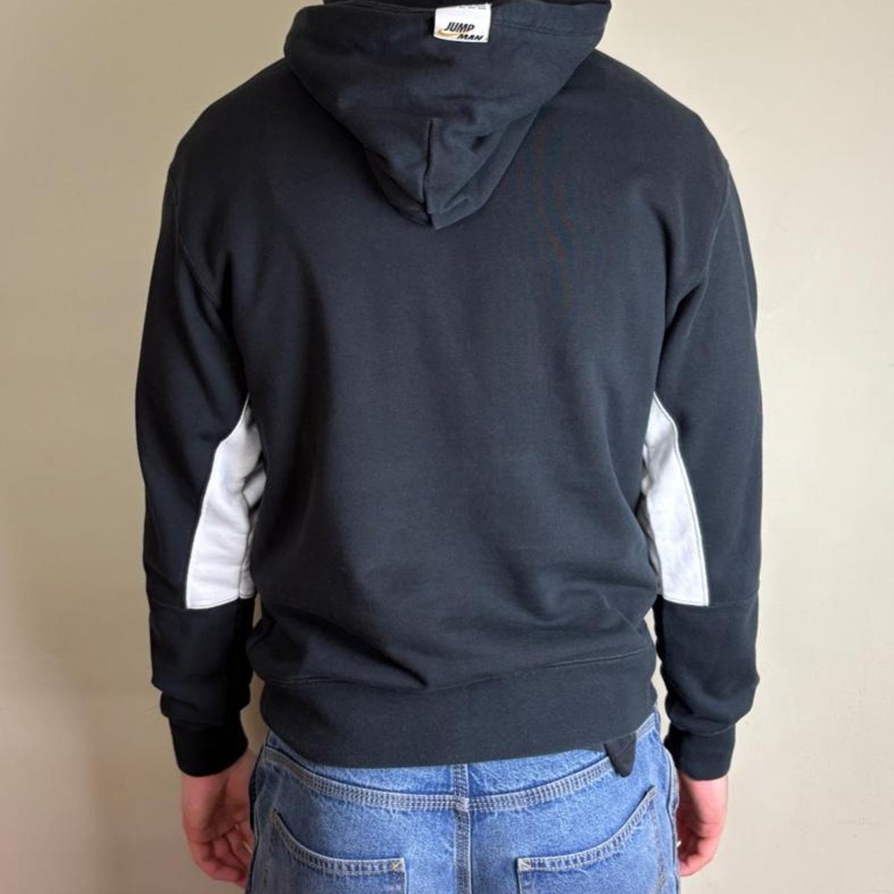 Vintage Nike Jordan Black Embroidered Sweatshirt Hoodie - Small