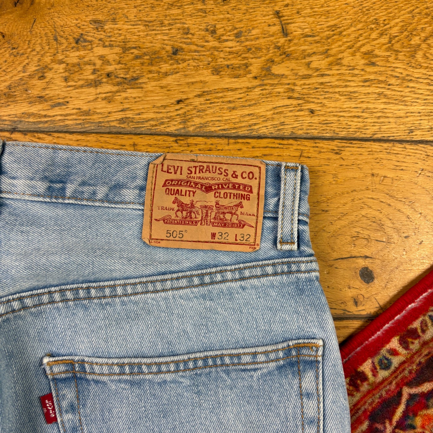 Vintage Levis 505 Straight Blue Denim Jeans - 34