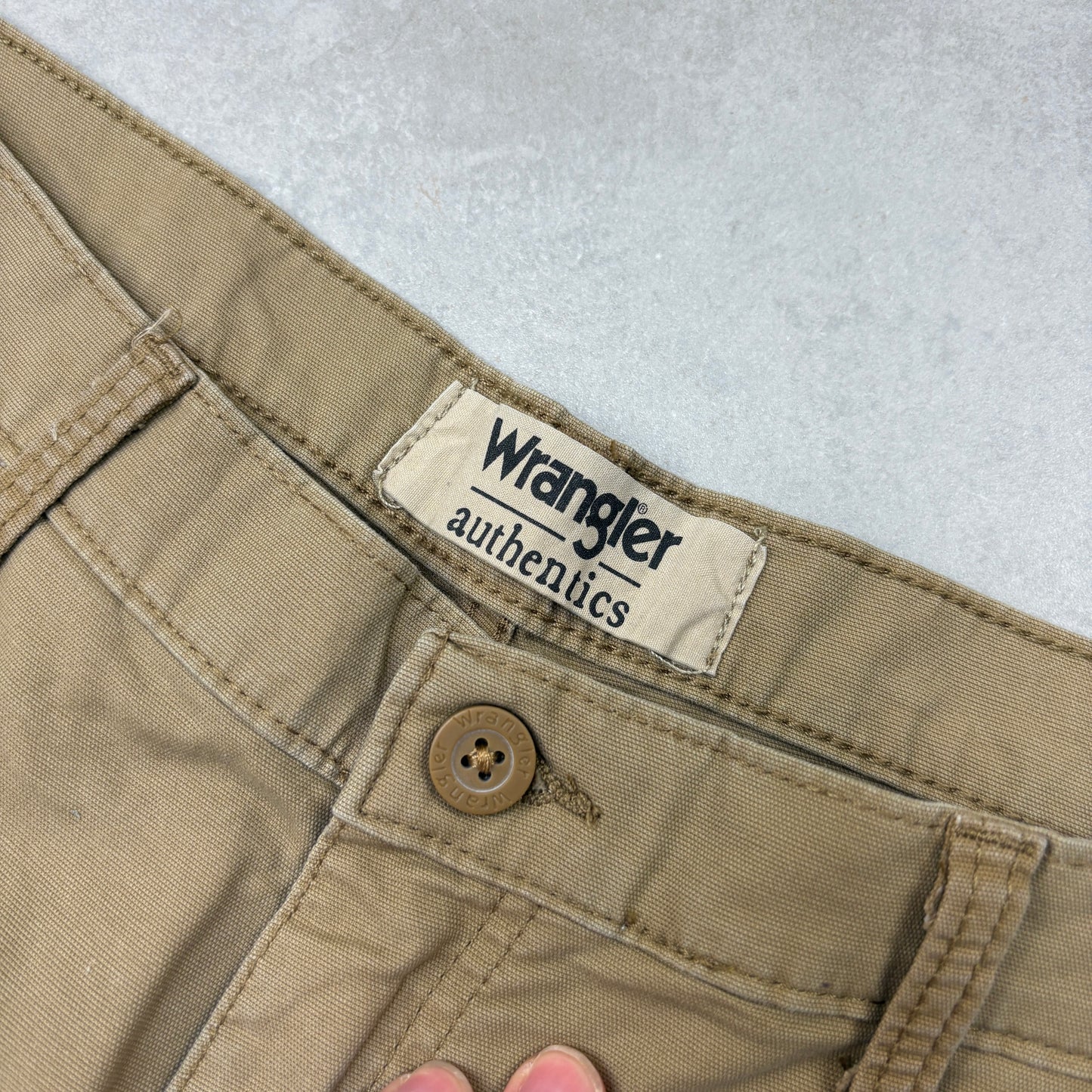 Vintage Wrangler Brown Cargo Shorts - 33