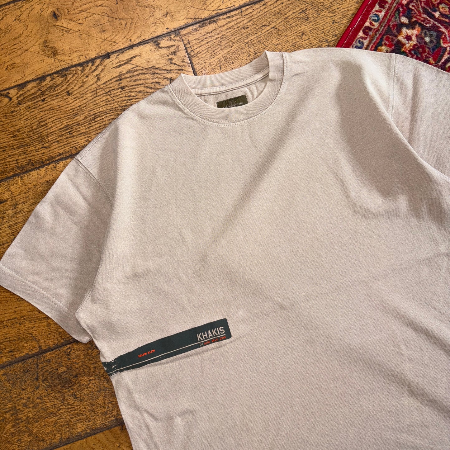 Vintage Calvin Klein Cream Graphic T-Shirt - M