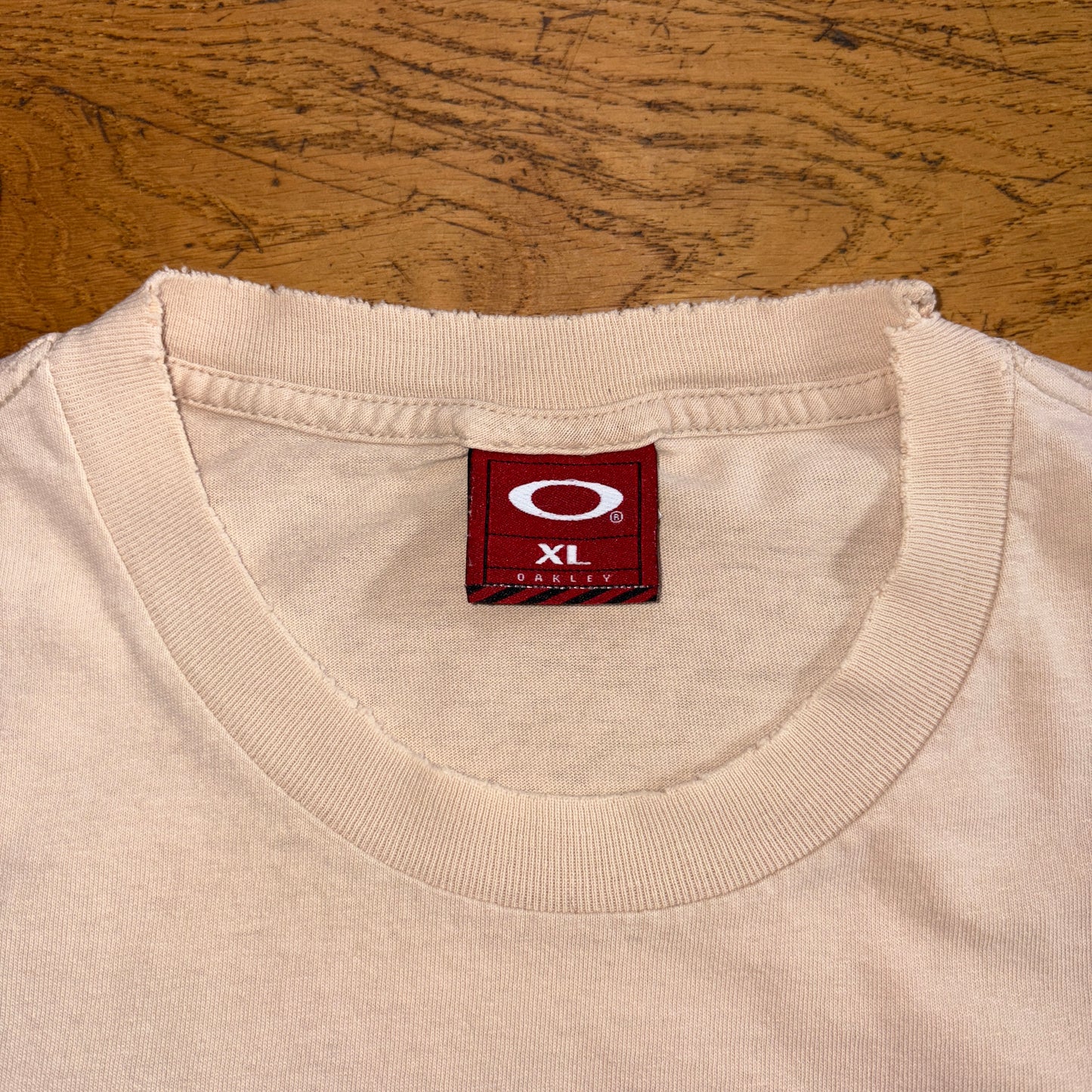 Vintage Oakley Cream Graphic T-Shirt - XL