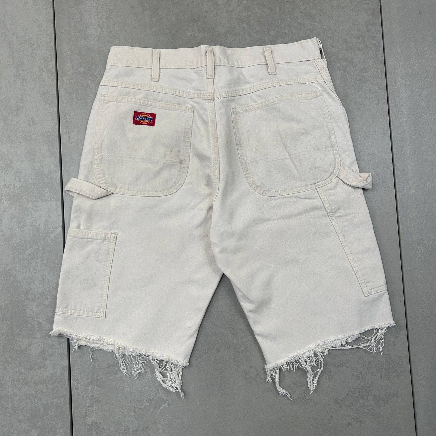 Vintage Dickies Workwear Carpenter Cream Shorts - 30