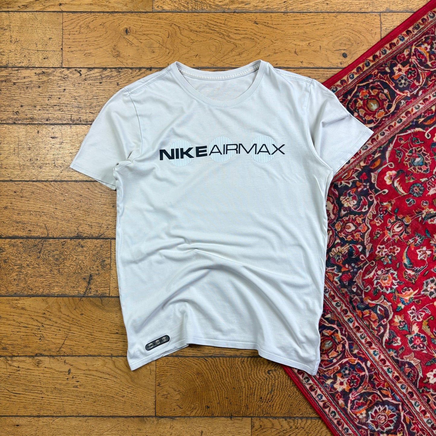 Vintage Y2K Nike Air Max Cream White Graphic T-Shirt - XS