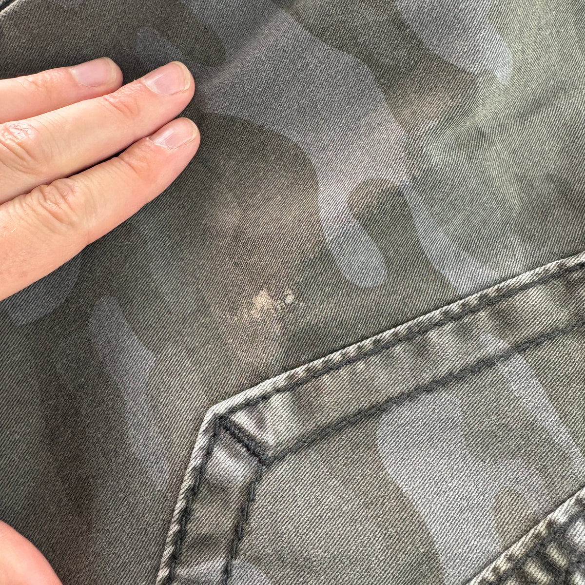 Vintage Rock Revival Grey Camo Embroidered Y2K Hip Hop Baggy Shorts - 36
