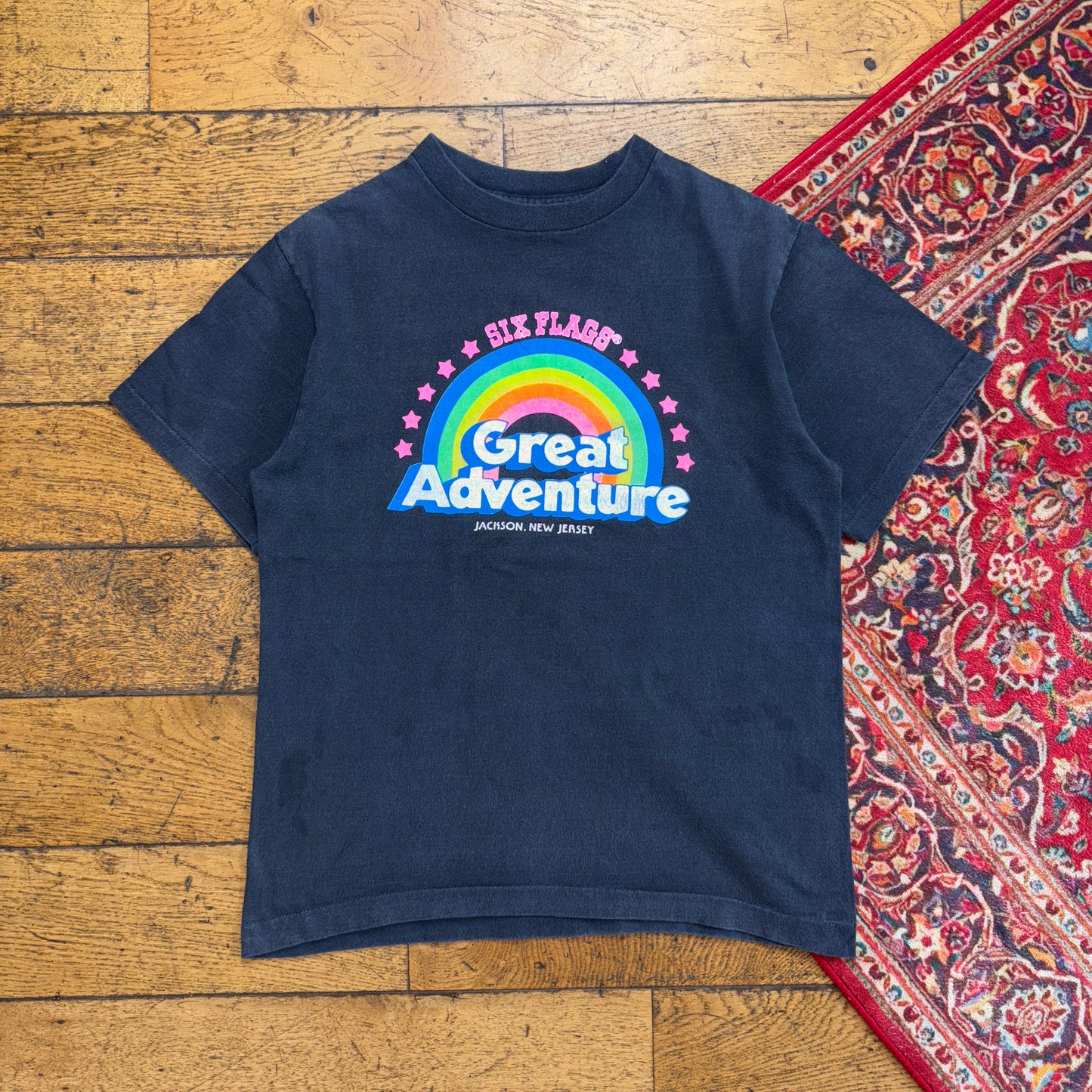 Vintage 90s Six Flags Black Single Stitch Graphic T-Shirt - S