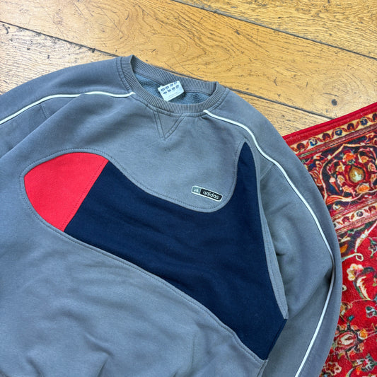 Vintage Adidas Grey Embroidered Sweatshirt - L