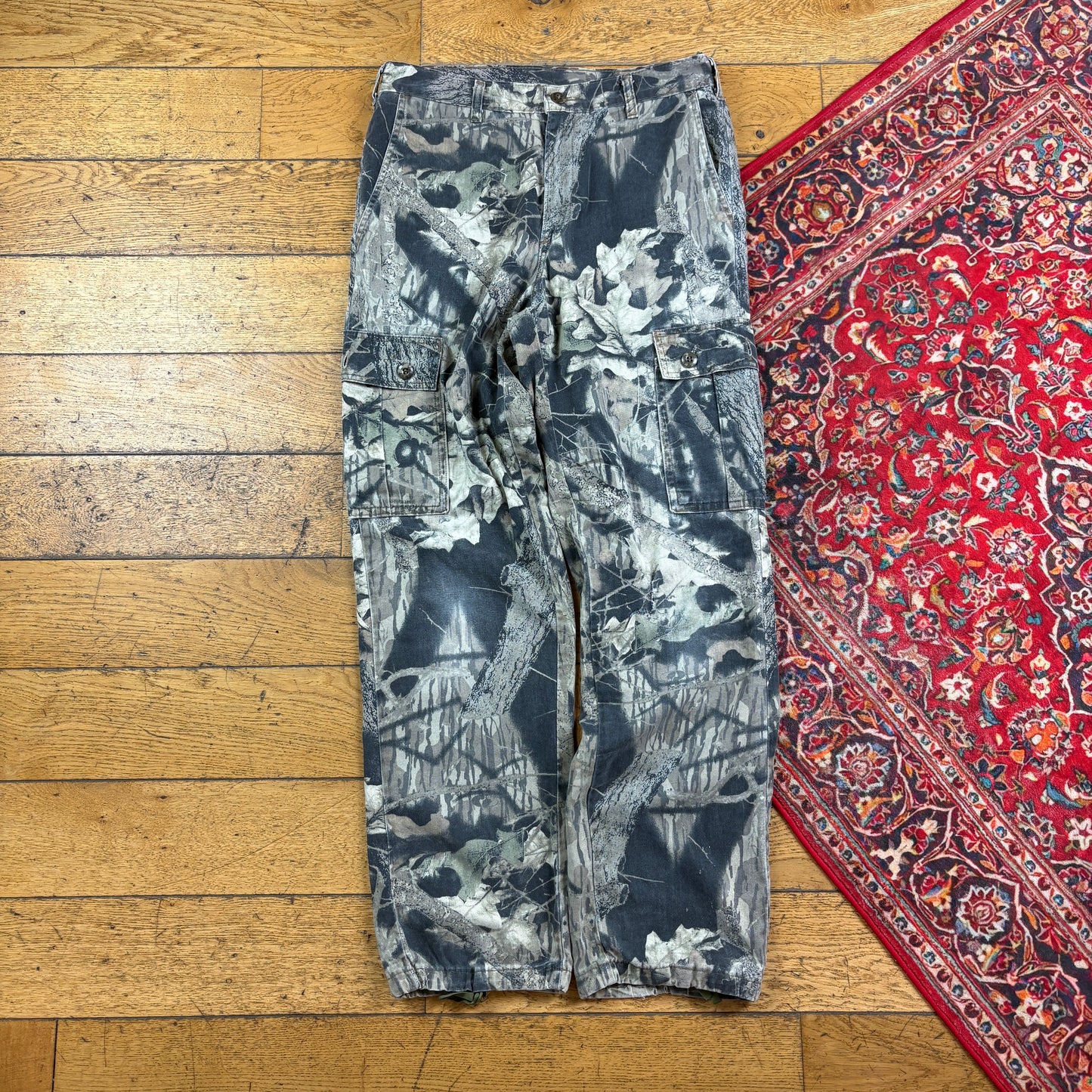 Vintage Real Tree Camo Green Hunting Workwear Trousers - 32