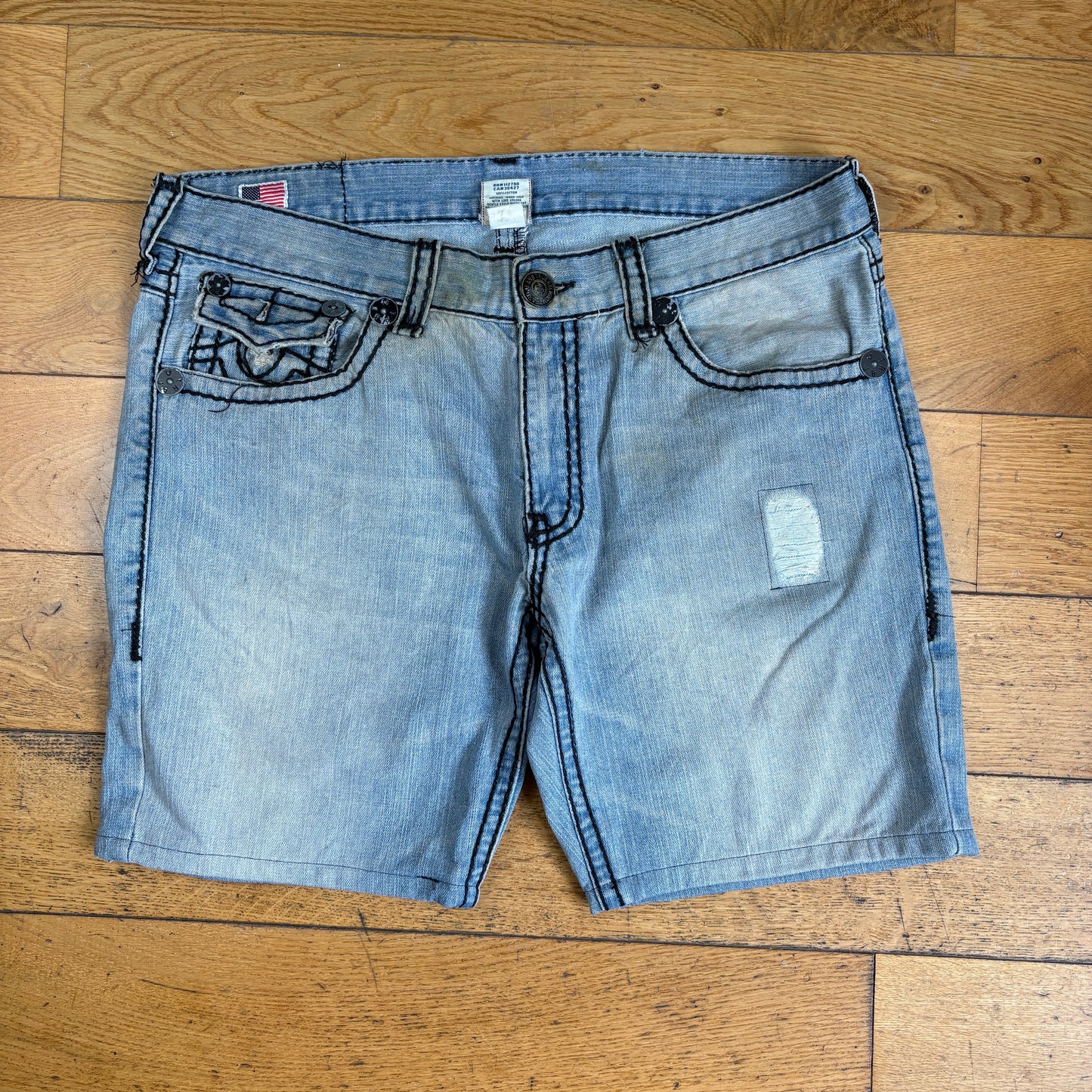 Vintage True Religion Blue Embroidered Y2K Shorts Jorts - 40