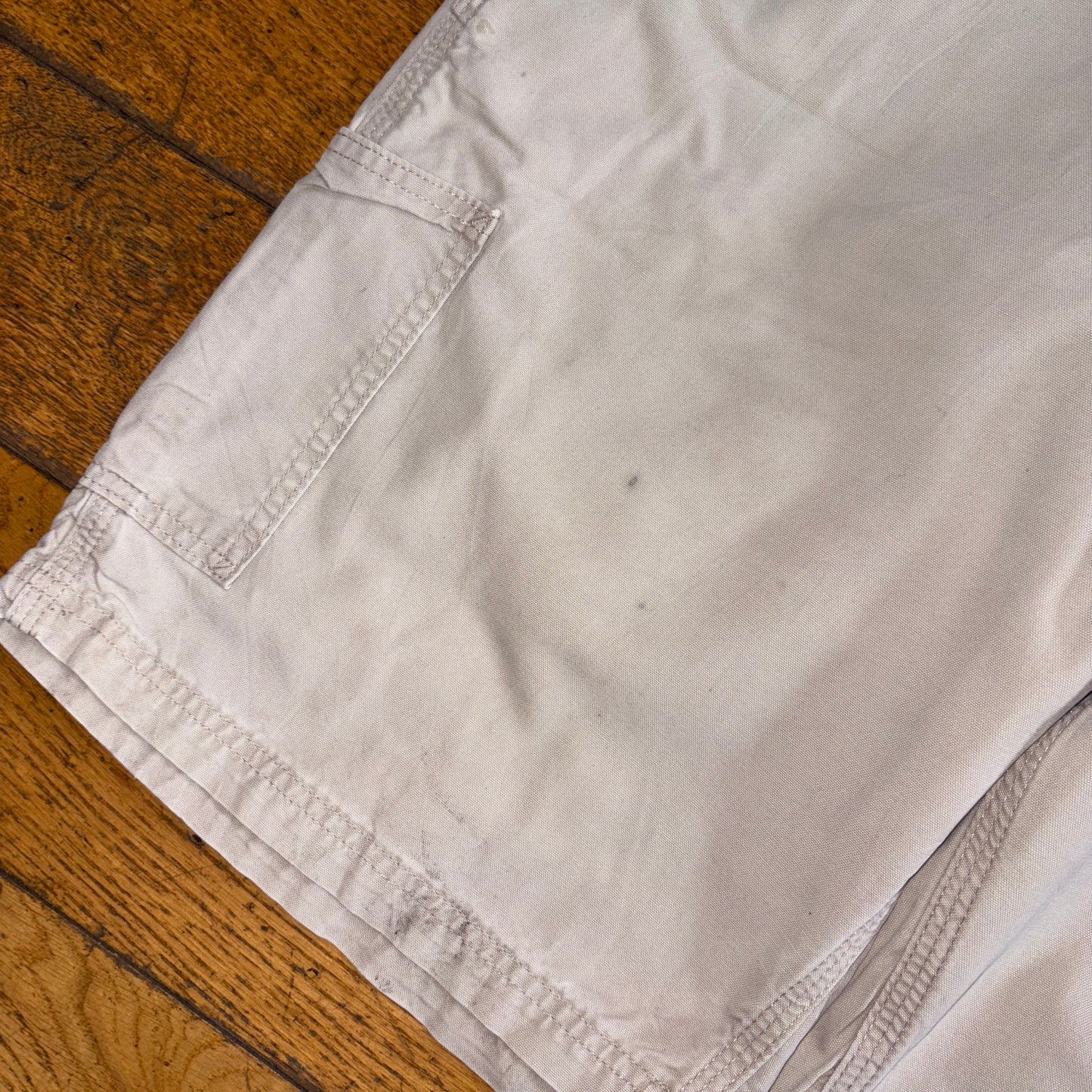 Vintage Carhartt Cream Workwear Baggy Carpenter Shorts - 38