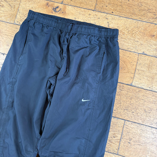 Vintage Nike Black Womens Baggy Tracksuit Sweatpants Track Pants Bottoms - 4/6