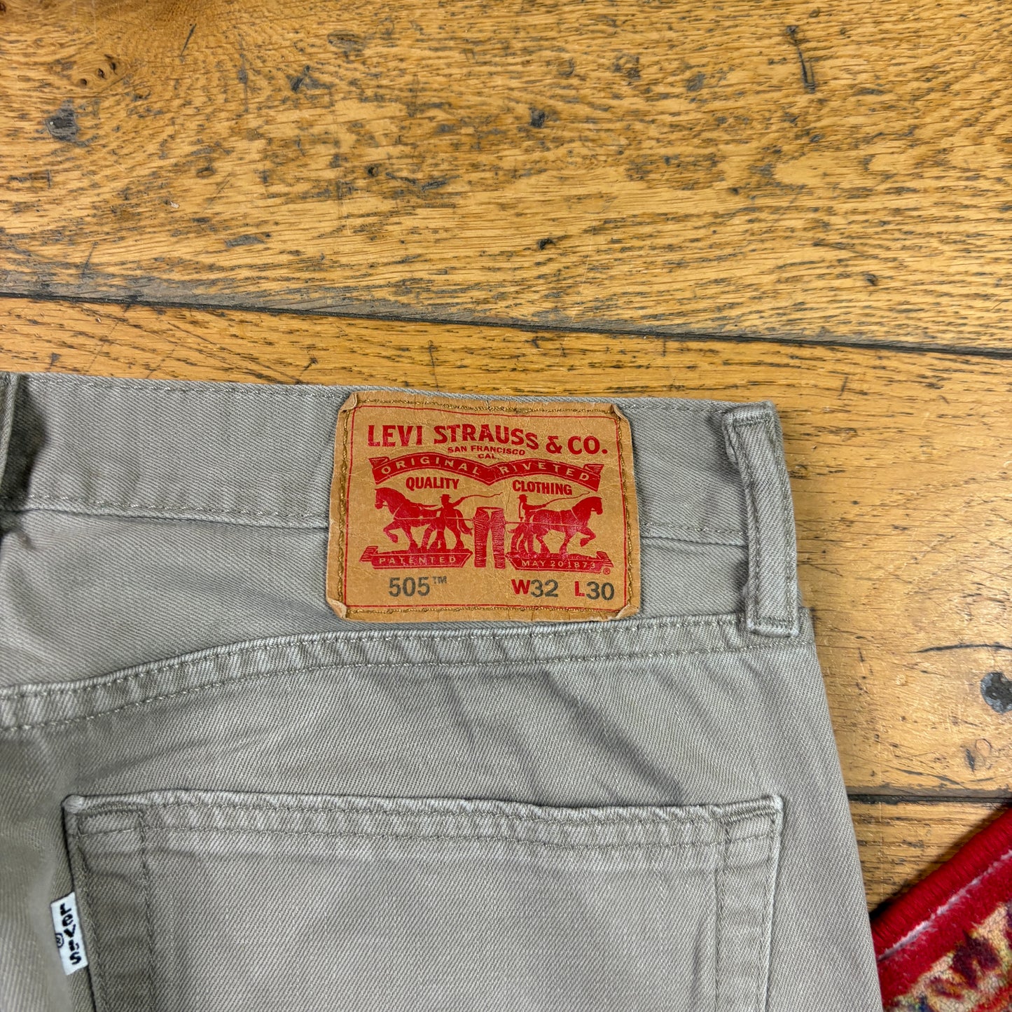 Vintage Levis 505 Cream Straight Denim Jeans - 32