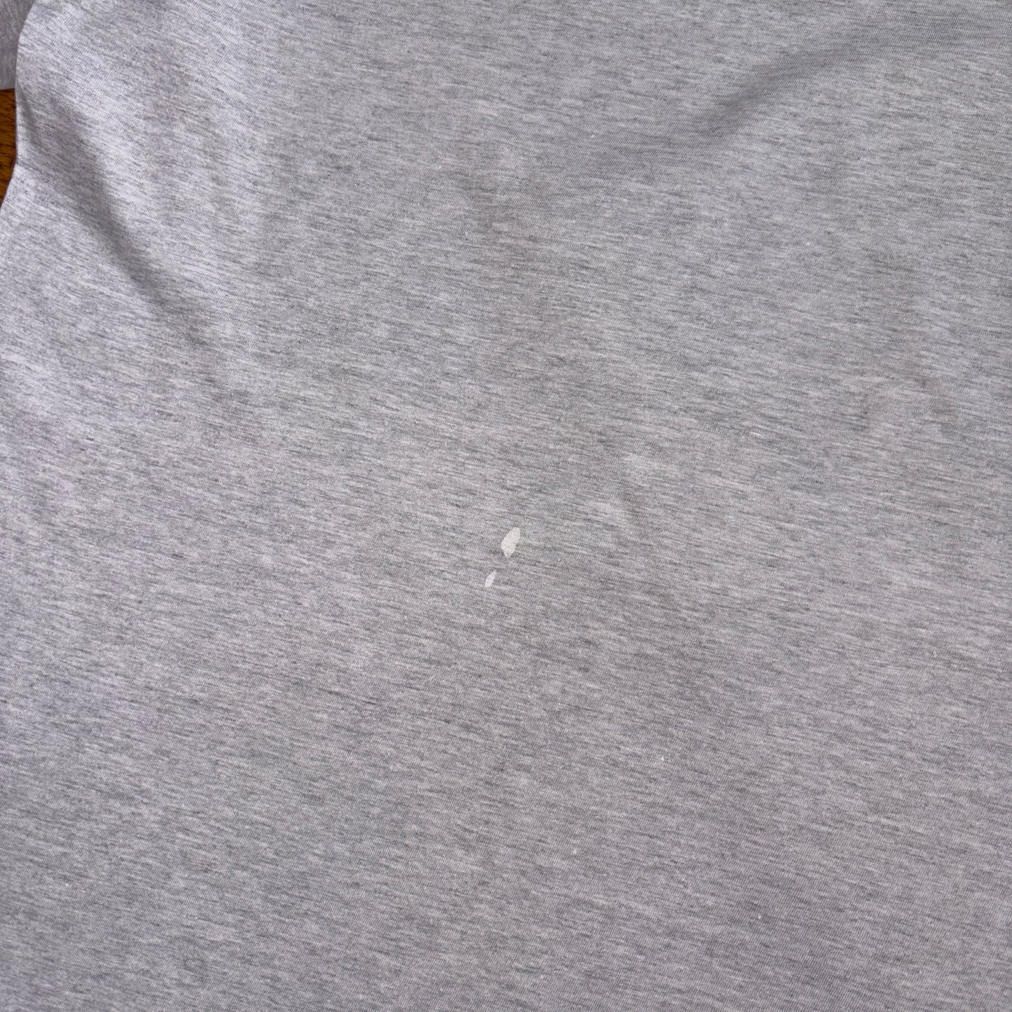 Vintage 90s Grey Kronos Sport Graphic T-Shirt - M