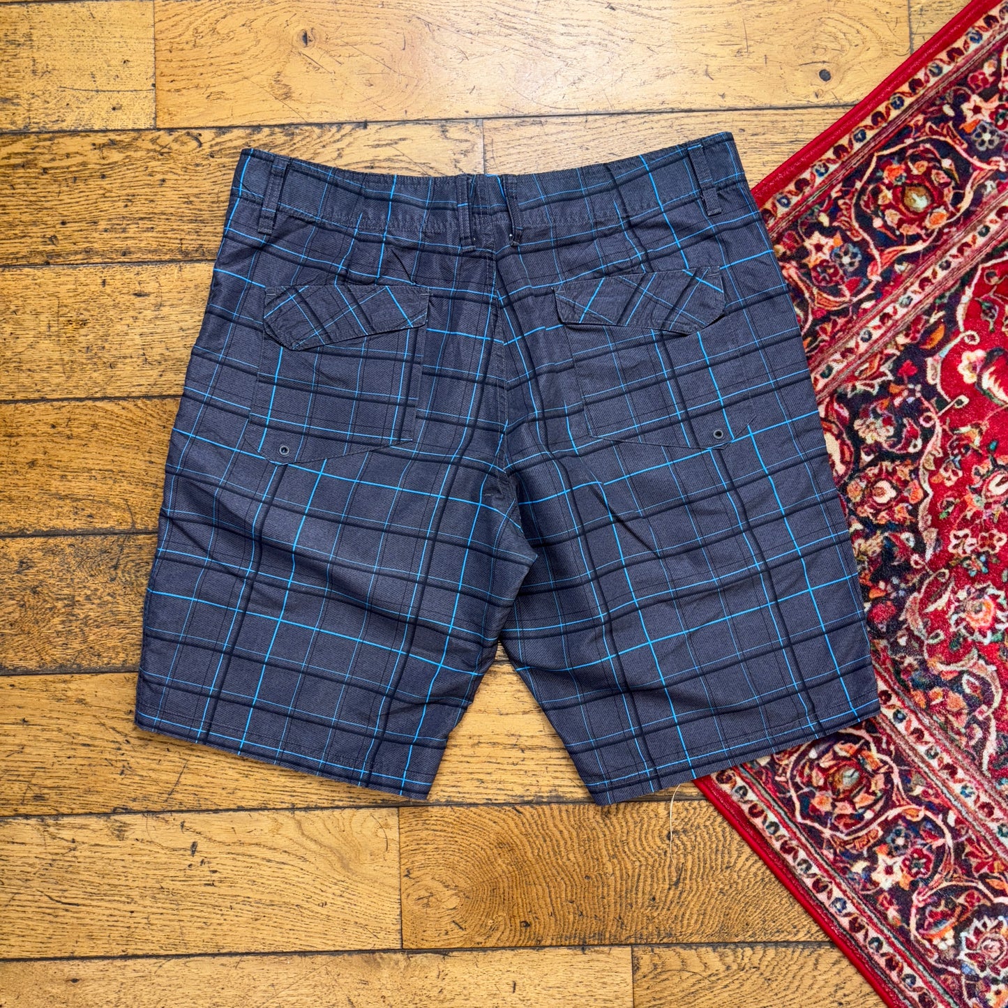 Vintage Oakley Grey Check Shorts Jorts - 36