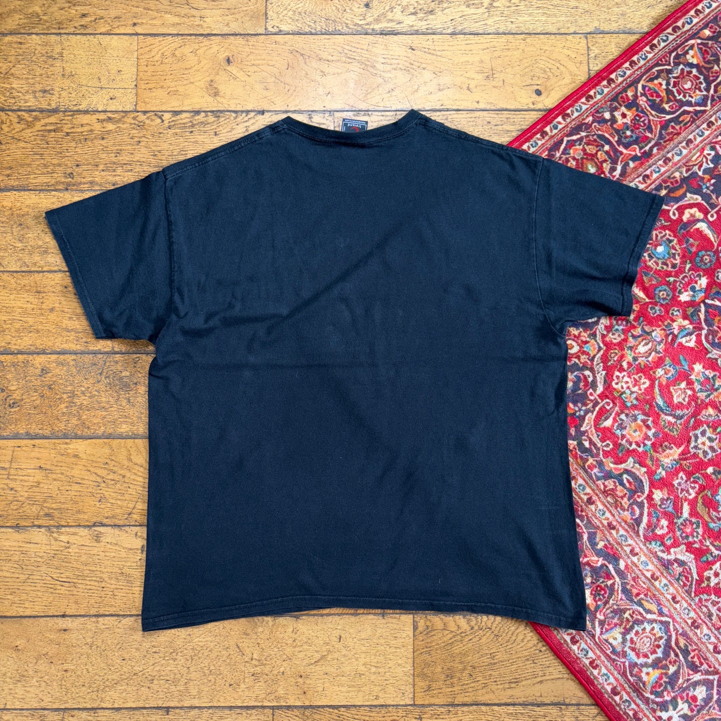Vintage Celtic Black Graphic T-Shirt - XL