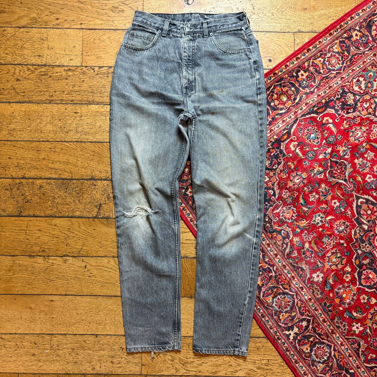 Vintage Levis Slim Grey Denim Jeans - 32L