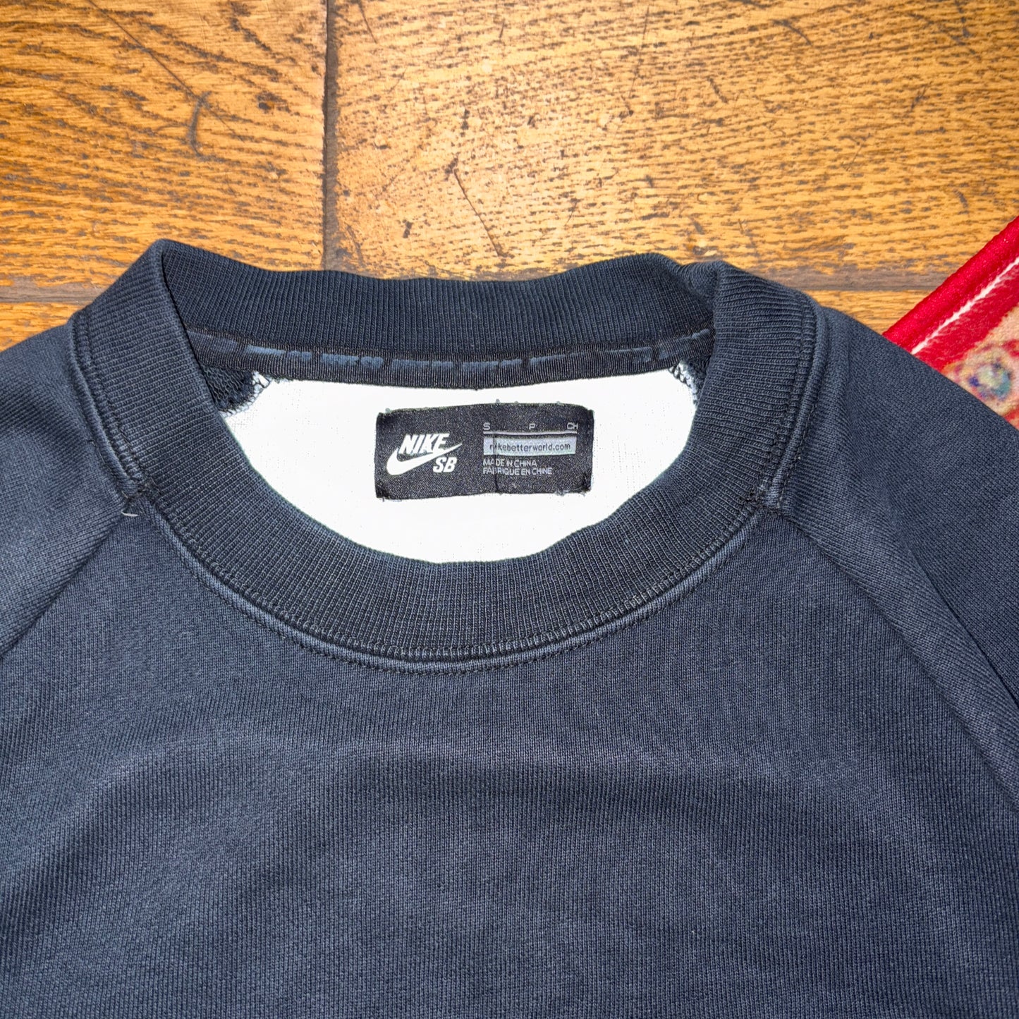 Vintage Nike SB Black Embroidered Sweatshirt - S