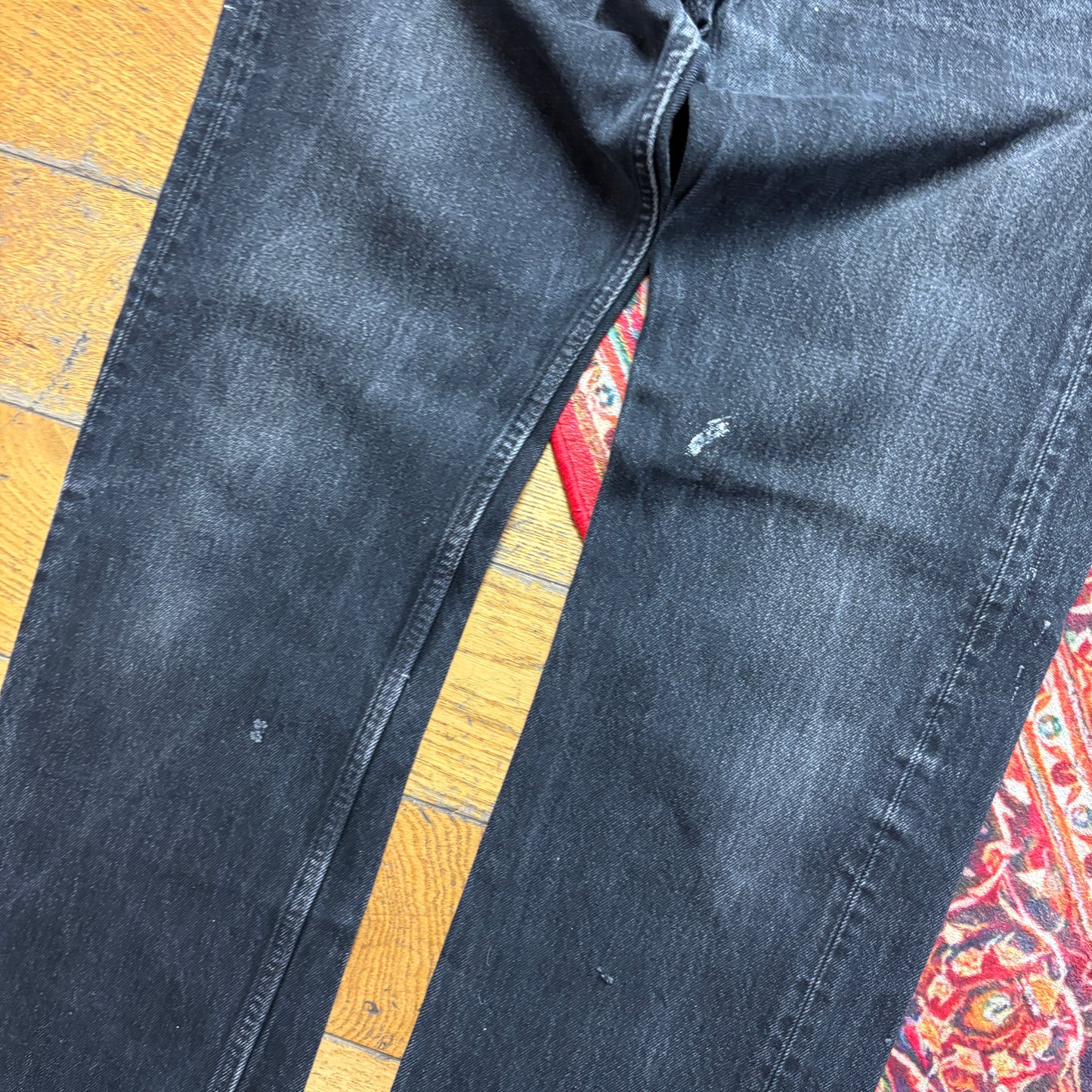 Vintage Levis 501 Straight Black Denim Jeans - 32R
