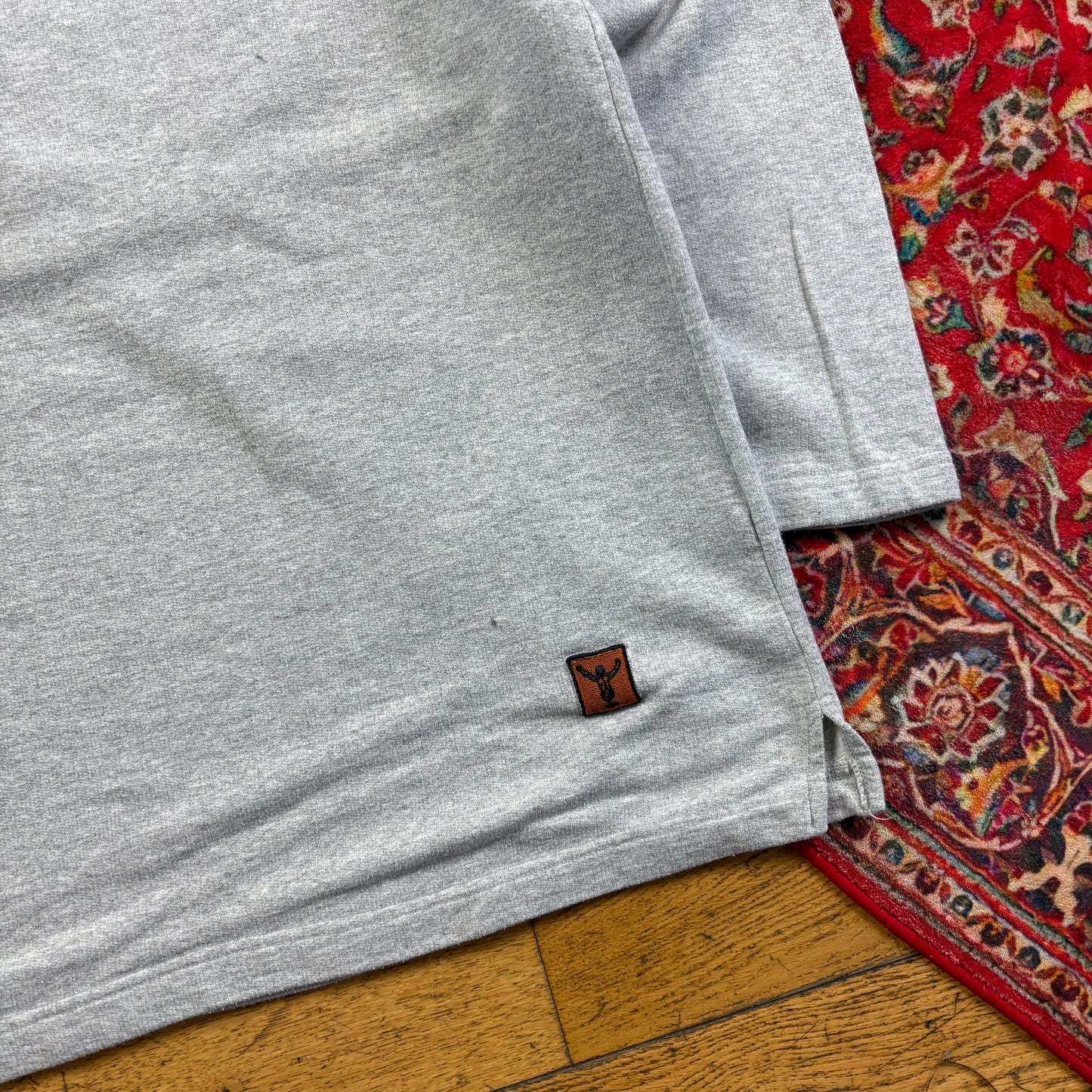 Vintage 90s Grey Running Athletics Embroidered Sweatshirt - M