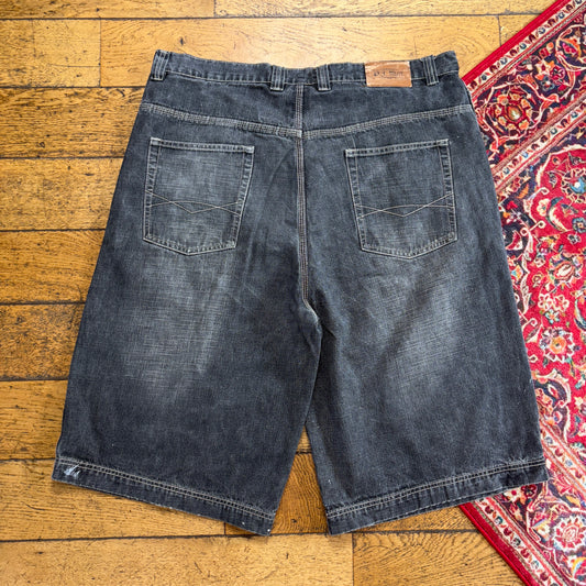 Vintage PJ Mark Black Embroidered Y2K Hip Hop Baggy Jeans Shorts Jorts - 42