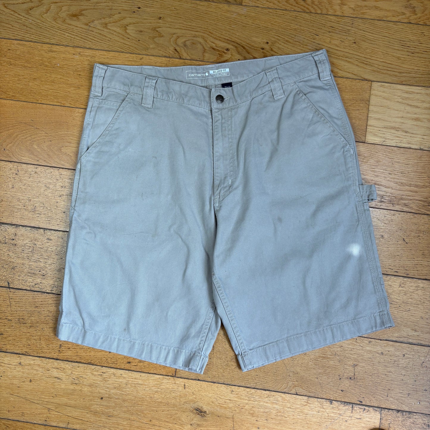 Vintage Carhartt Cream Workwear Baggy Carpenter Shorts - 38