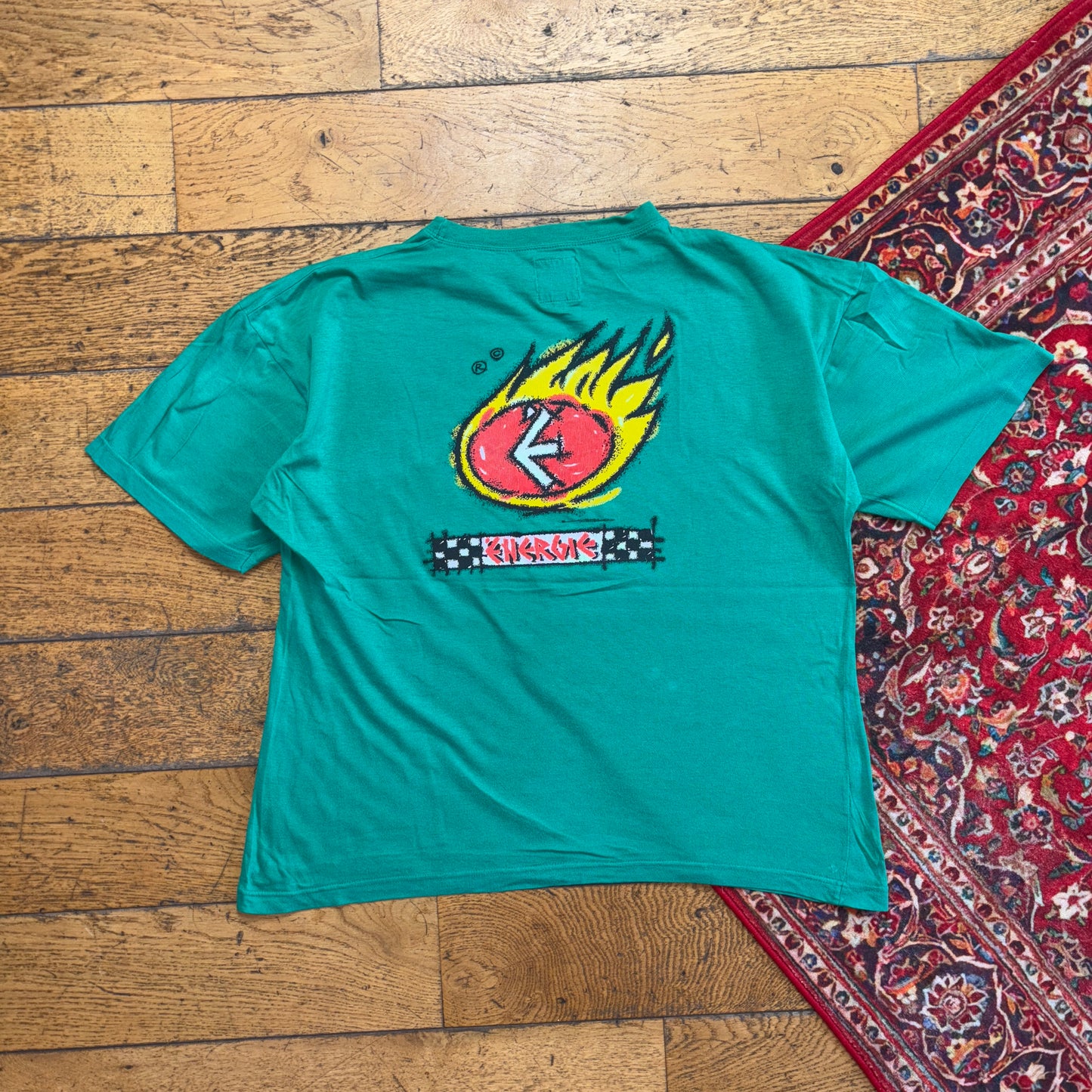 Vintage 90s Energie Skate Green Boxy Graphic T-Shirt - M