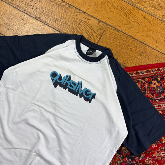 Vintage Quiksilver White Navy Surfwear Graphic T-Shirt - M