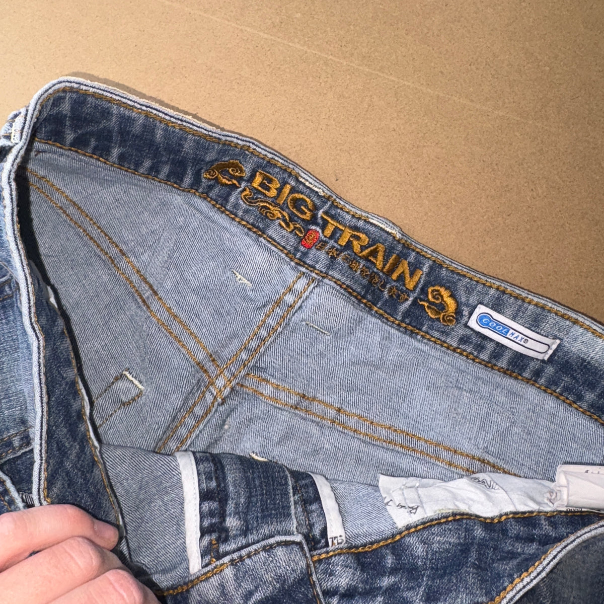 Big Train Blue Embroidered Japanese Denim Hip Hop Y2K Straight Jeans - 32R