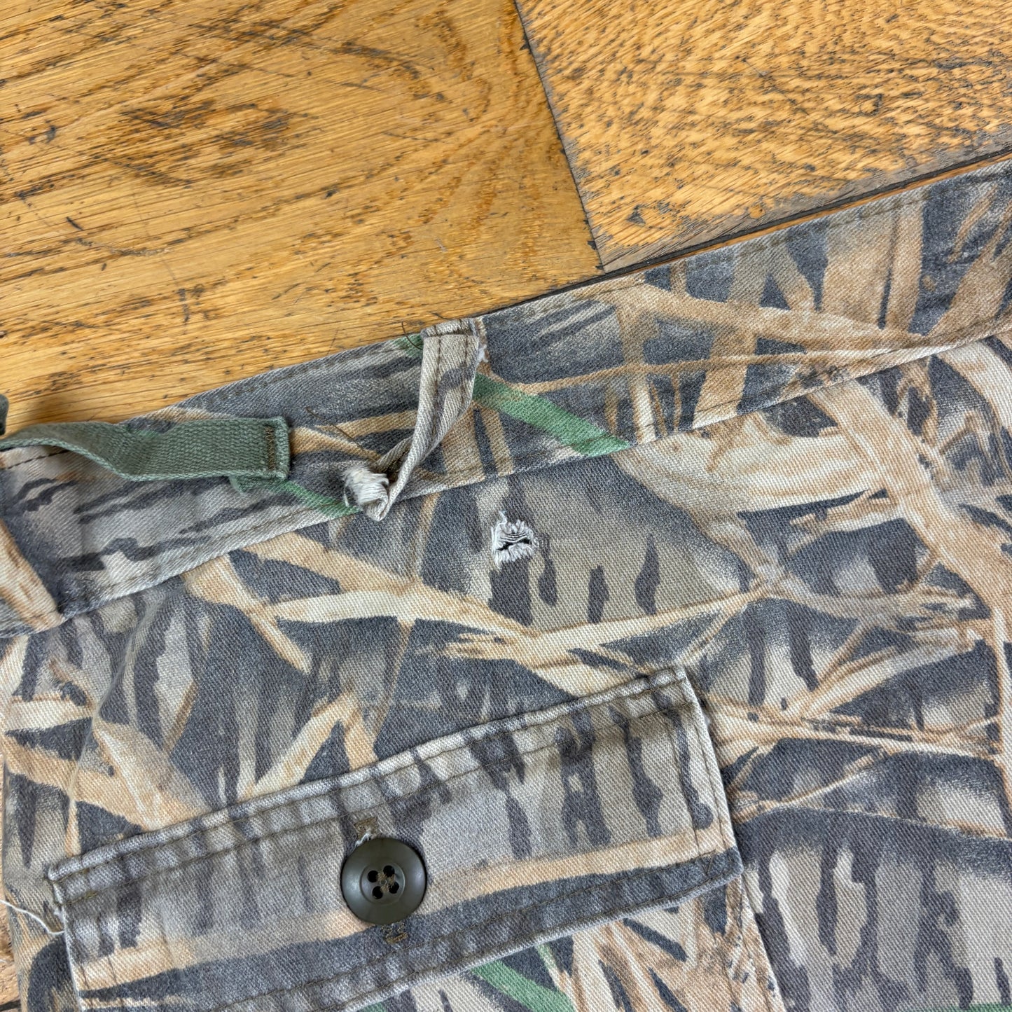 Vintage Real Tree Camo Green Hunting Workwear Trousers - 50