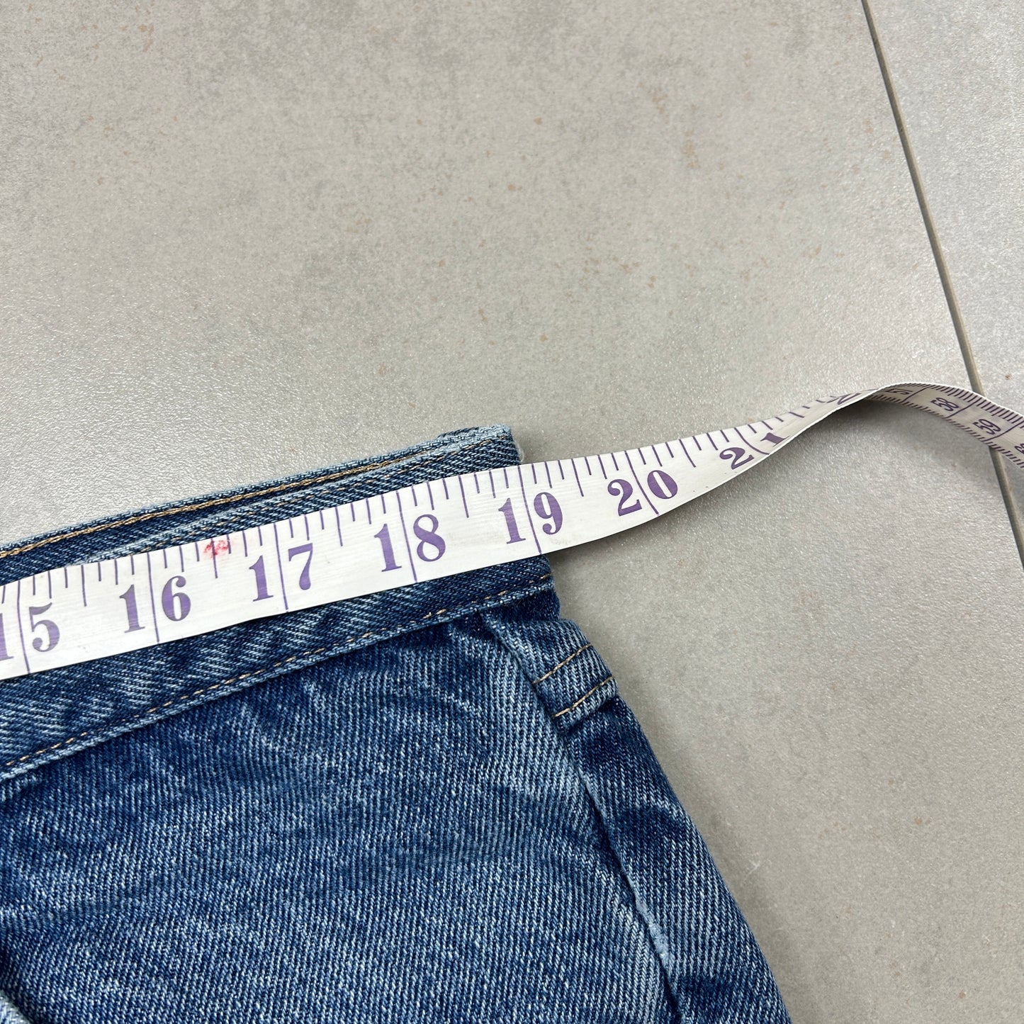 Vintage Wrangler Blue Denim Carpenter Baggy Shorts - 38