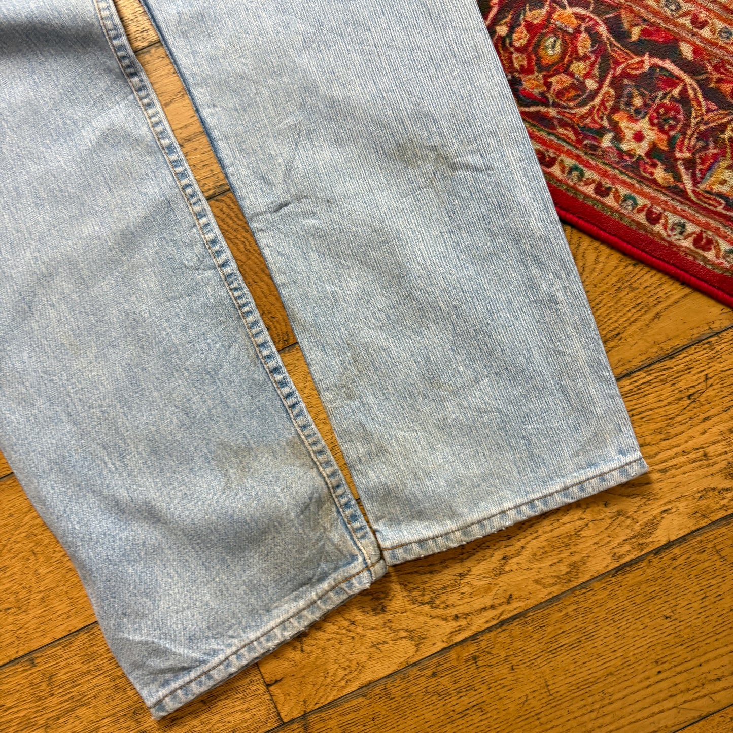 Vintage Levis 501 Straight Blue Denim Jeans - 32R