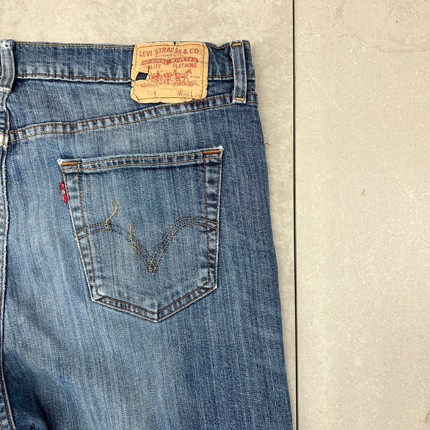 Vintage Levis Straight Blue Denim Jeans - 38