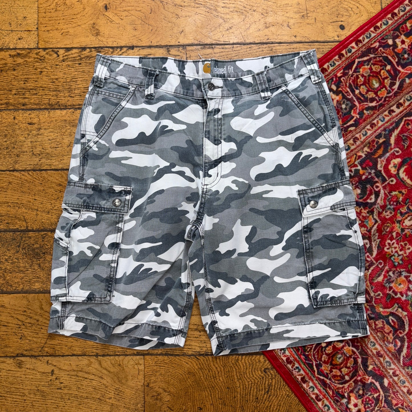 Vintage Carhartt Grey Camo Workwear Baggy Carpenter Shorts - 36