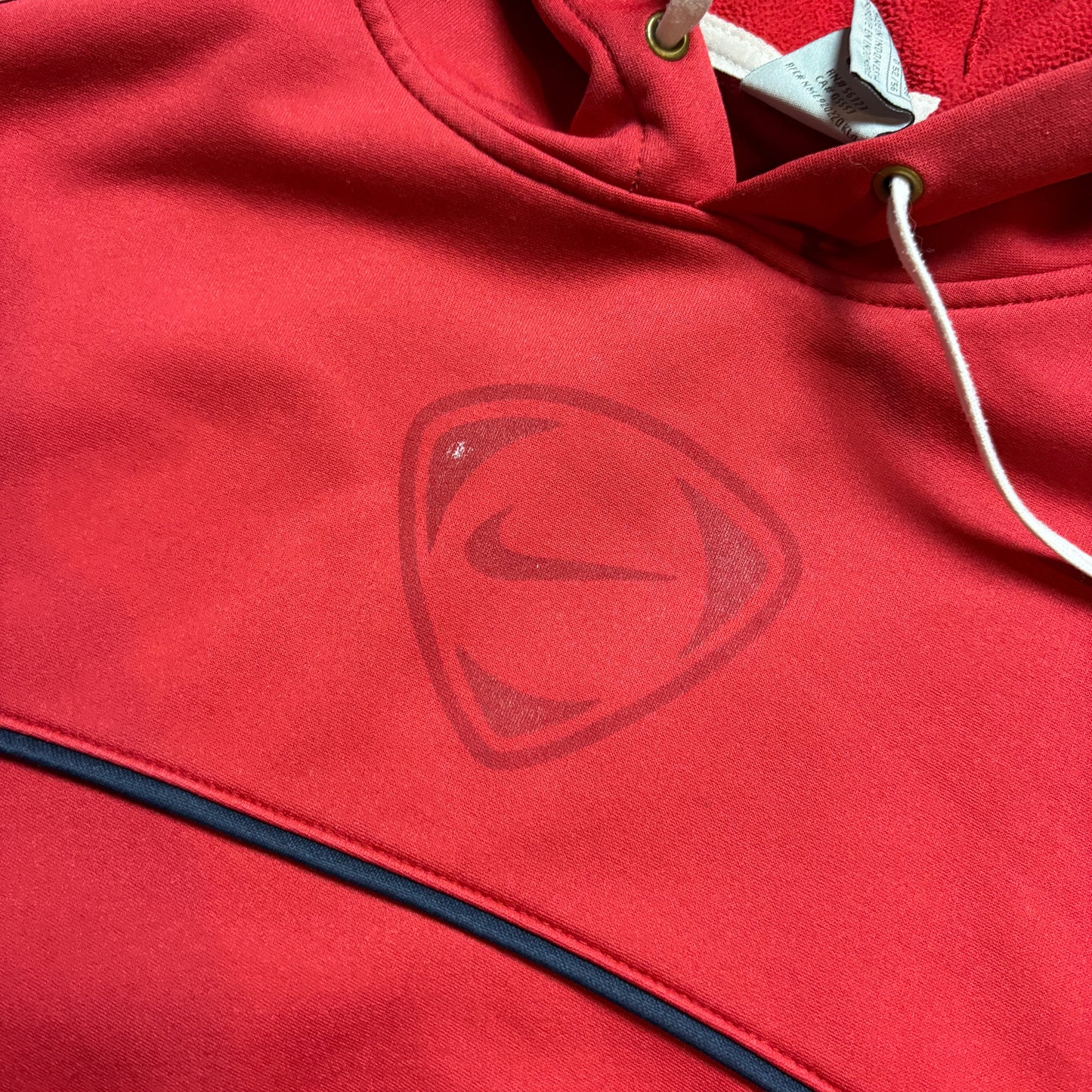 Vintage Nike Y2K Red Hoodie Sweatshirt - L