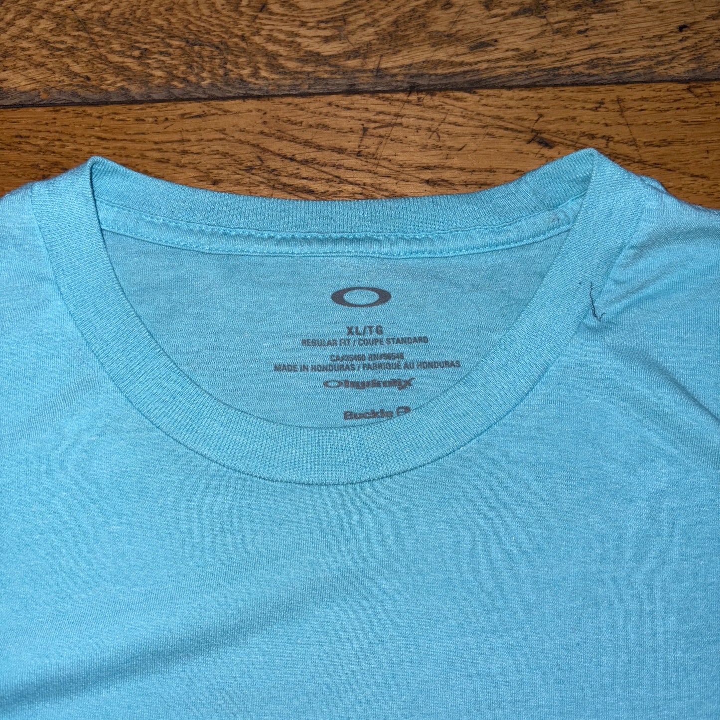 Vintage Oakley Blue Graphic T-Shirt - L