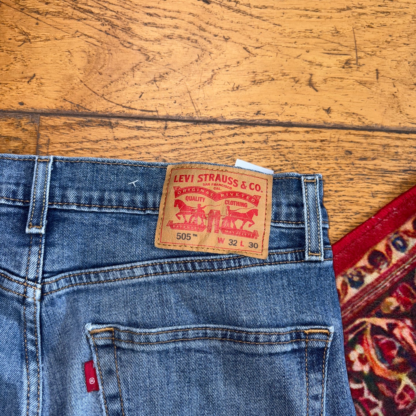 Vintage Levis 505 Blue Baggy Denim Shorts - 32