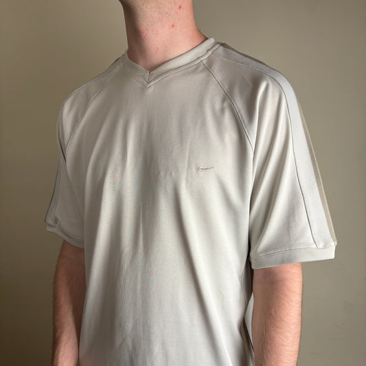 Vintage Nike Y2K Cream Swoosh Embroidered T-Shirt - L