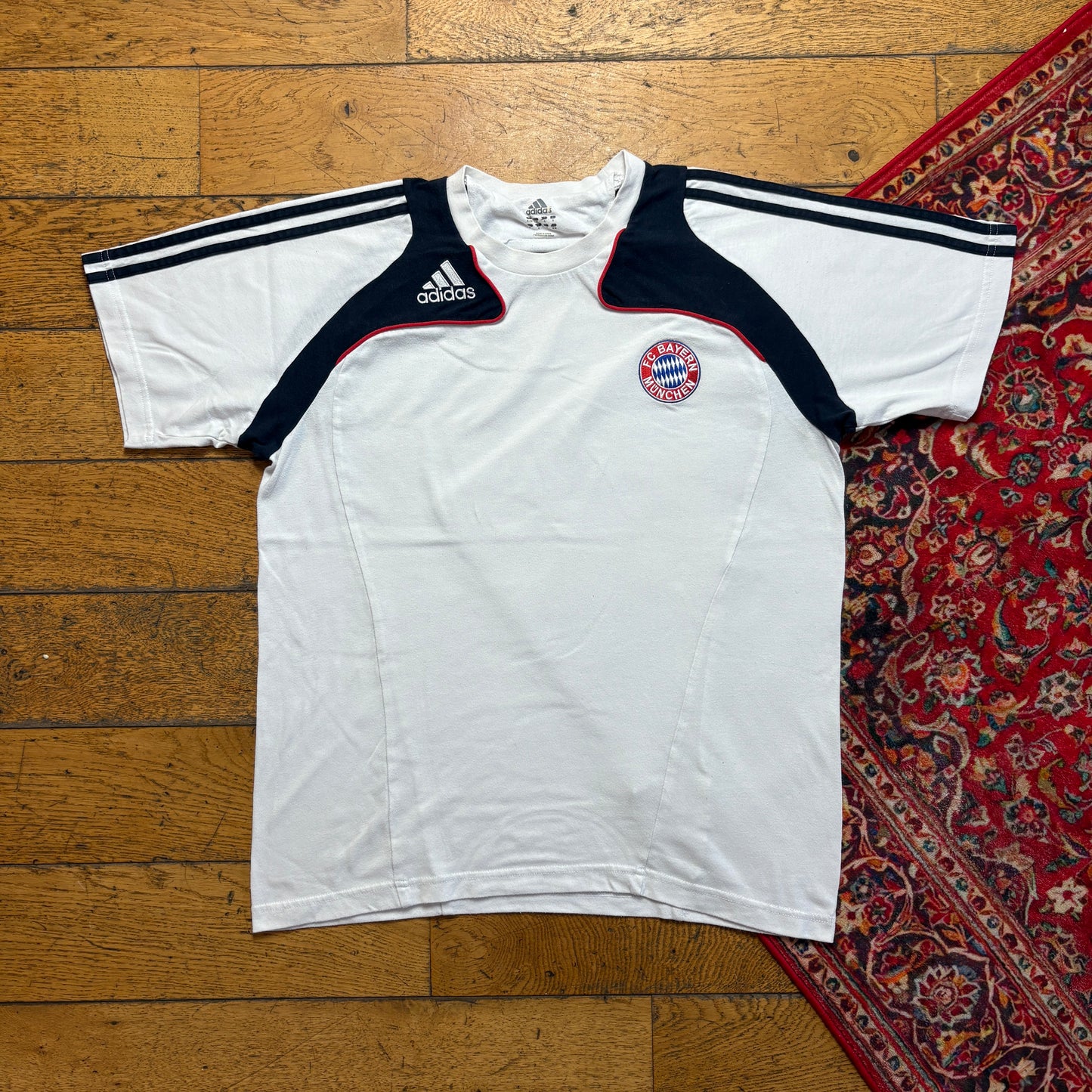 Vintage Bayern Music White Football T-Shirt - M