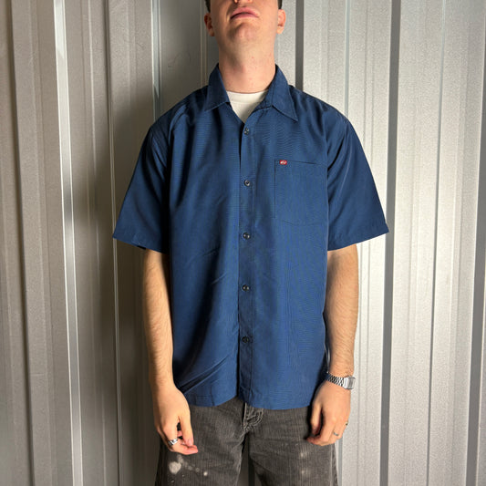 Vintage Quiksilver Blue Check Surfwear Short Sleeve Shirt - L