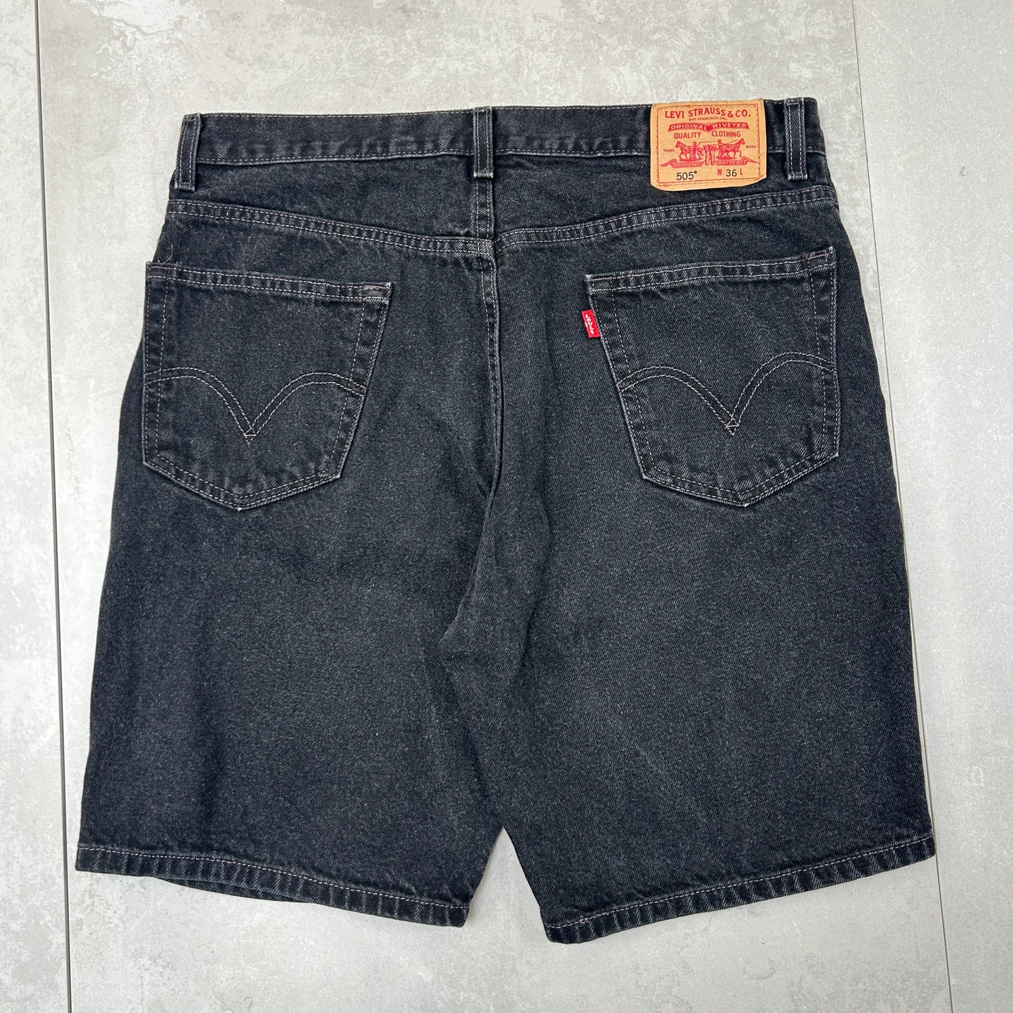 Vintage Levis 505 Black Baggy Denim Shorts - 36