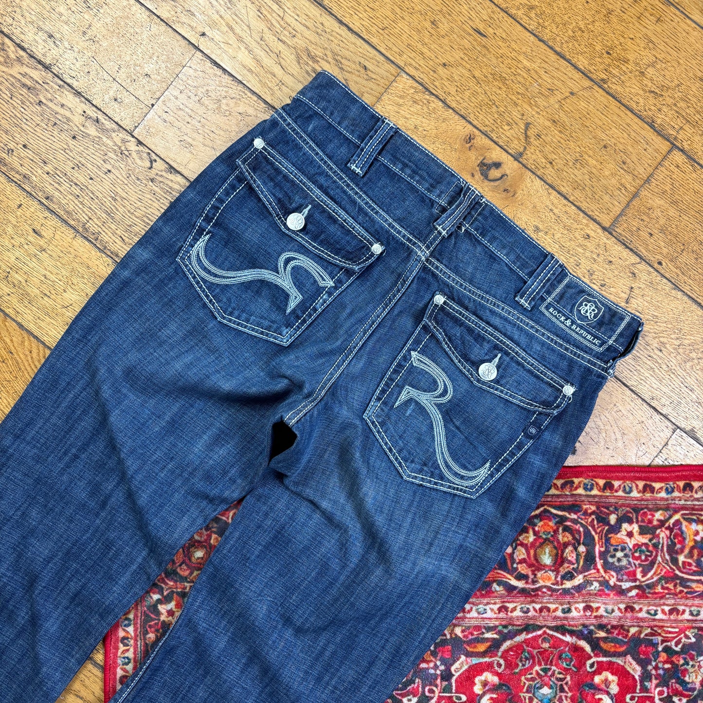 Vintage Rock and Republic Blue Embroidered Y2K Hip Hop Baggy Jeans - 36