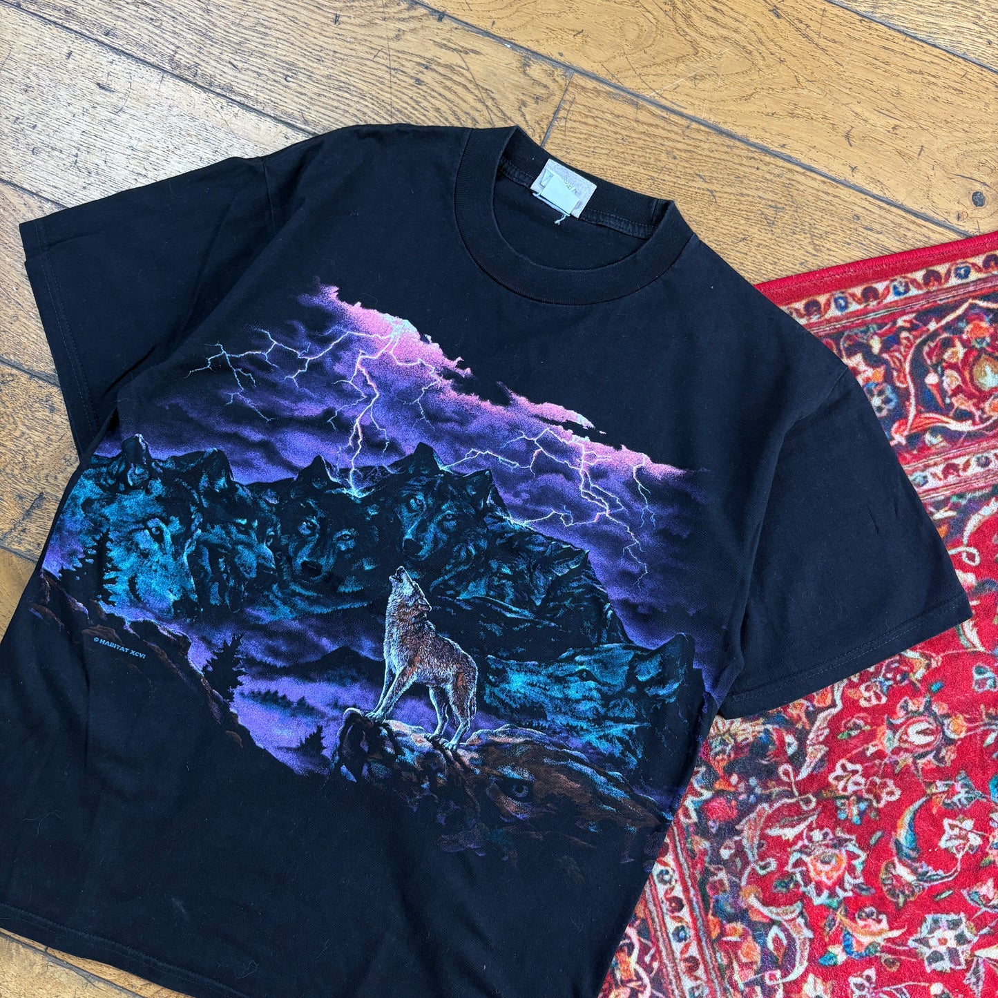 Vintage 90s Habitat Wolf Black Single Stitch Graphic T-Shirt - S