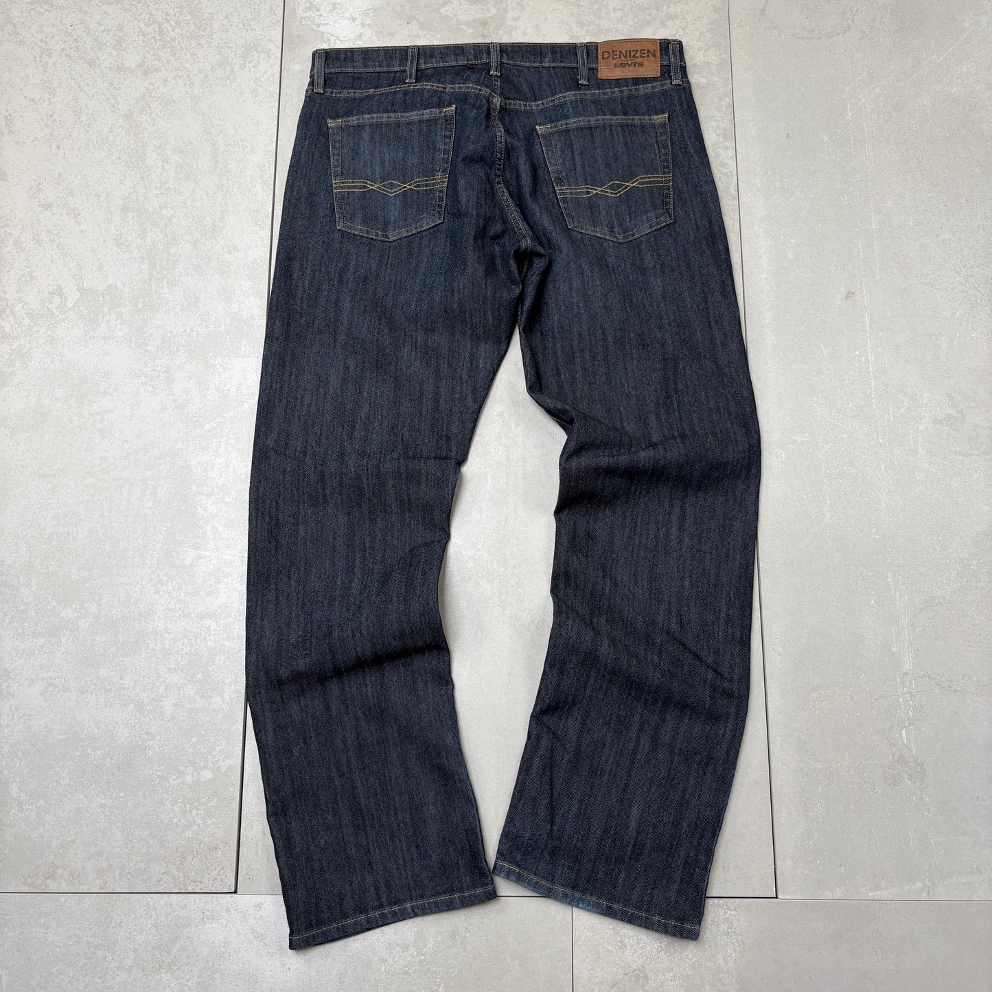 Vintage Levis Straight Blue Denim Jeans - 38