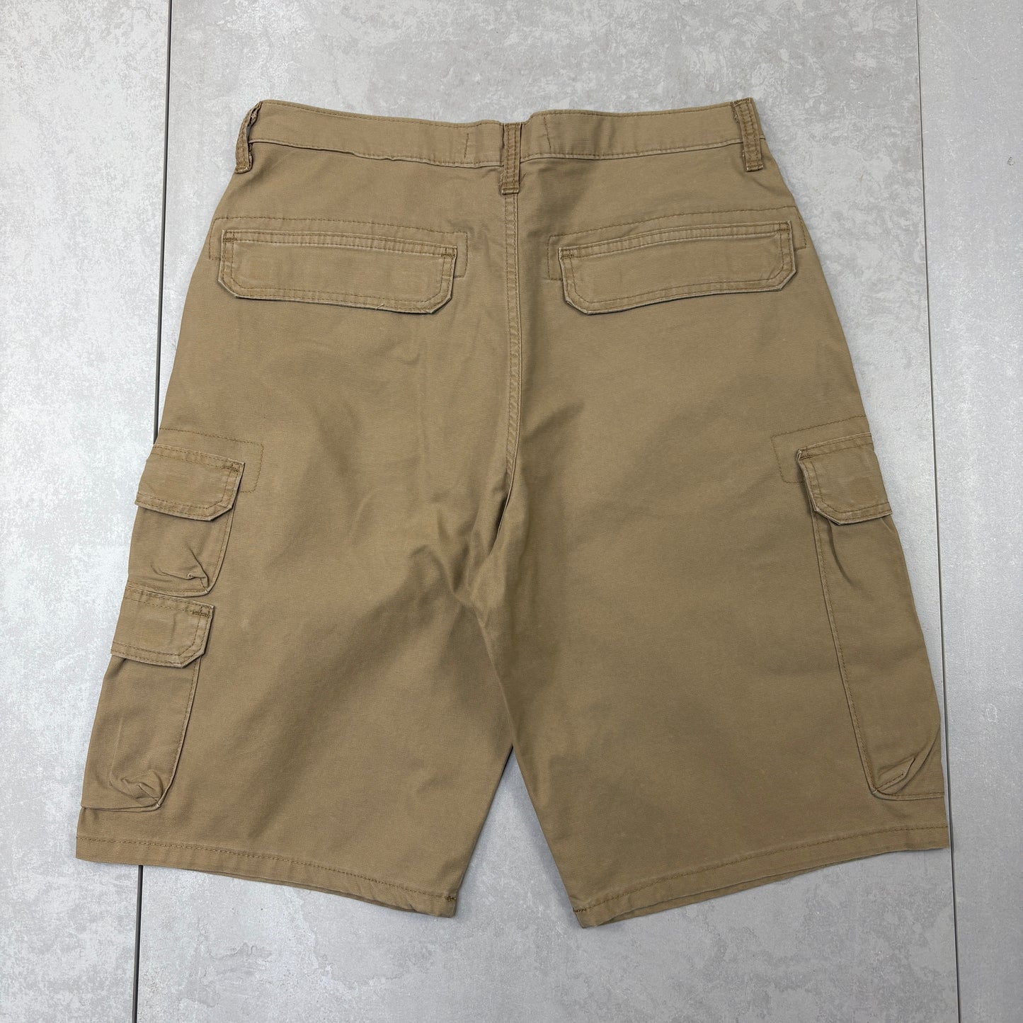 Vintage Wrangler Brown Cargo Shorts - 33