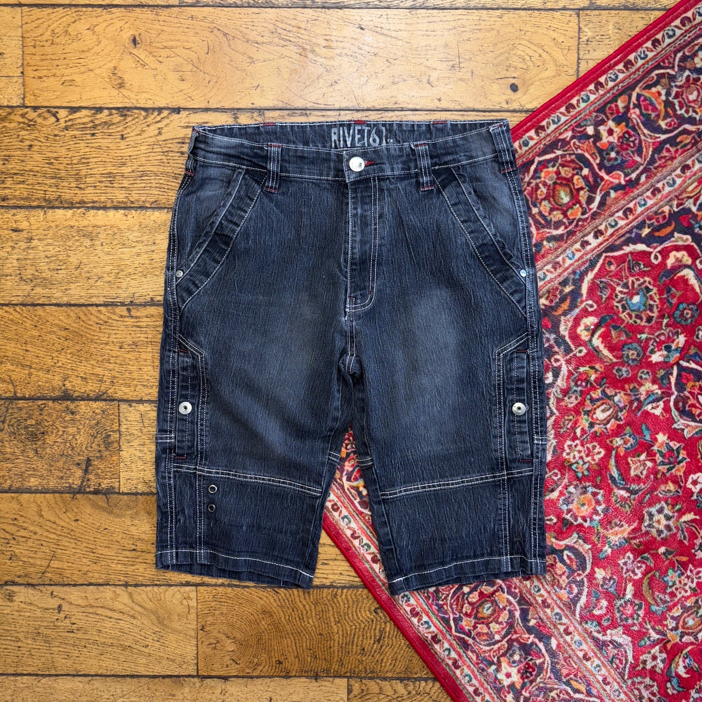 Vintage Black Denim Shorts - 32